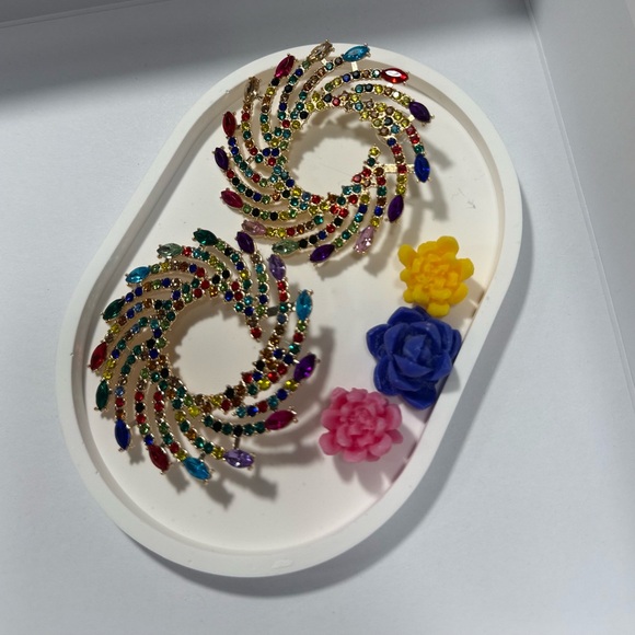 Multicolor Sun Flower Crystal Hoop Party Earrings - Picture 4 of 5